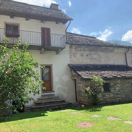 Appartamento Di Vacanza Casa Leoni Verscio Luaran gambar