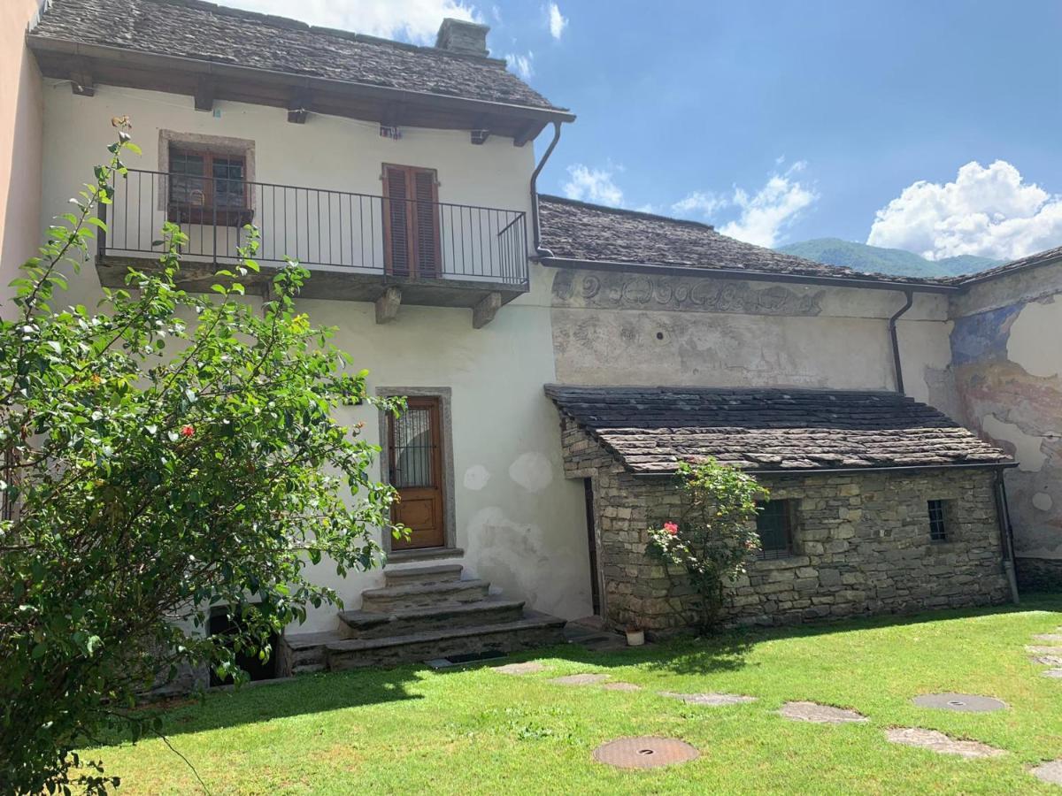 Appartamento Di Vacanza Casa Leoni Verscio Luaran gambar